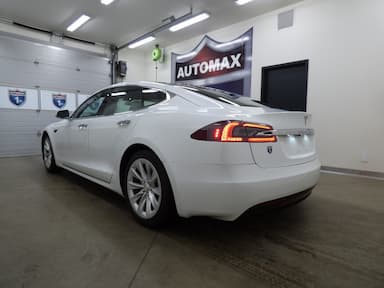 Tesla Model S 2019 - Thumbnail 2