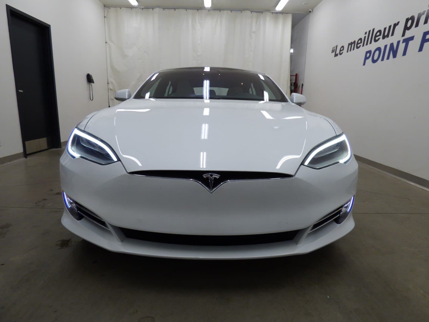 Tesla Model S 2019 - Image 3
