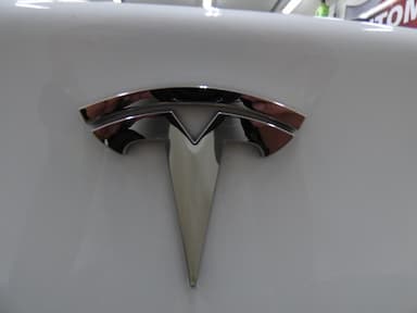 Tesla Model S 2019 - Thumbnail 30