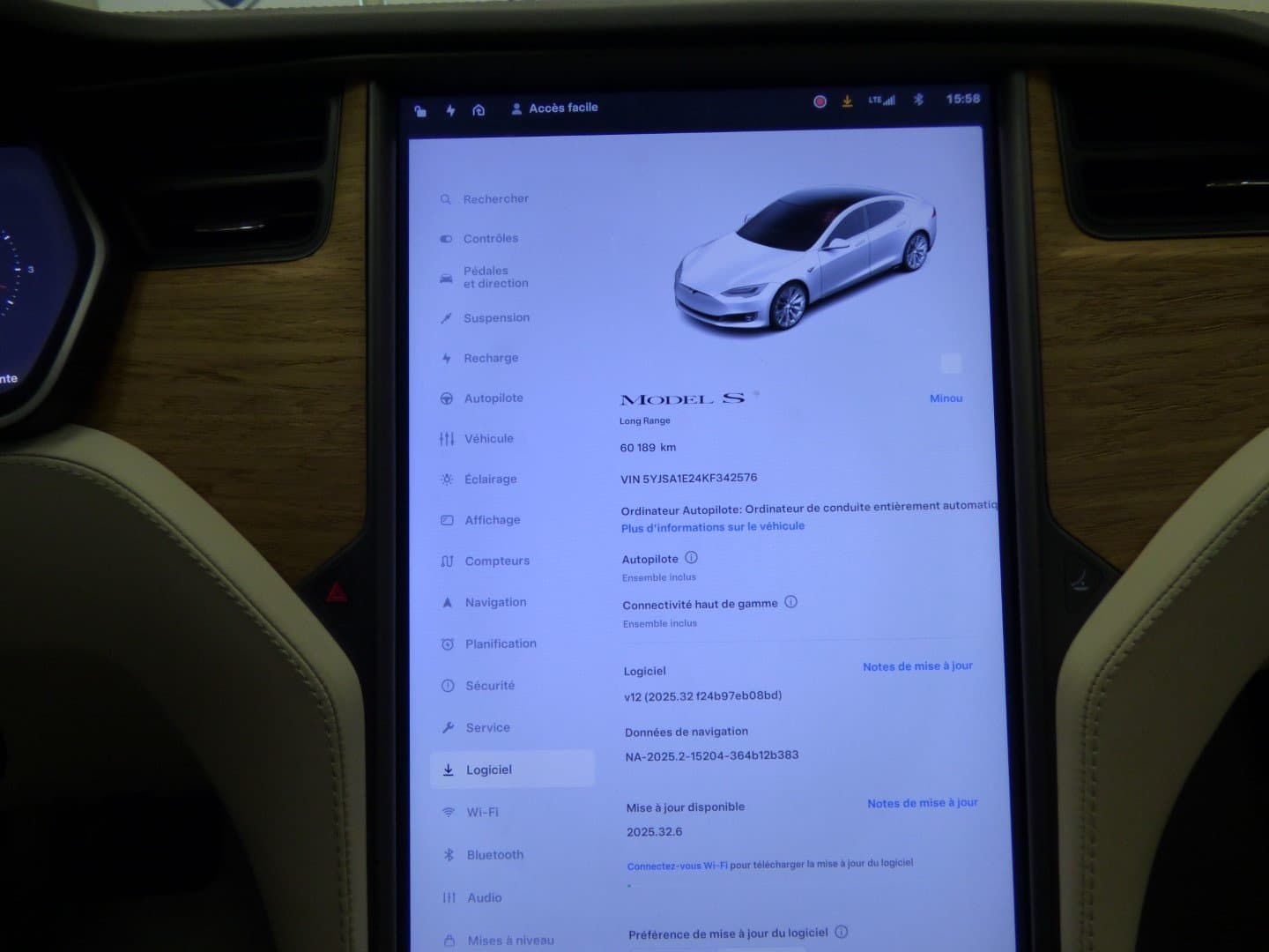 Tesla Model S 2019 - Image 10