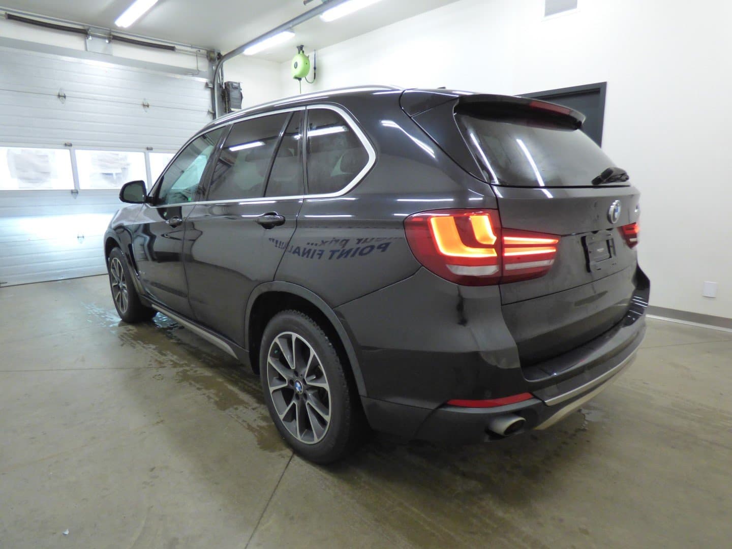 BMW X5 2016 - Image 2