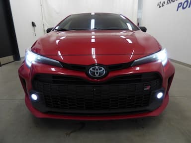 Toyota GR Corolla 2023 - Thumbnail 3