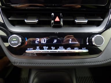 Toyota GR Corolla 2023 - Thumbnail 12