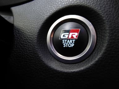 Toyota GR Corolla 2023 - Thumbnail 23
