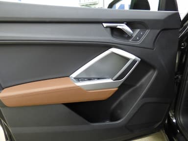 Audi Q3 2020 - Thumbnail 26