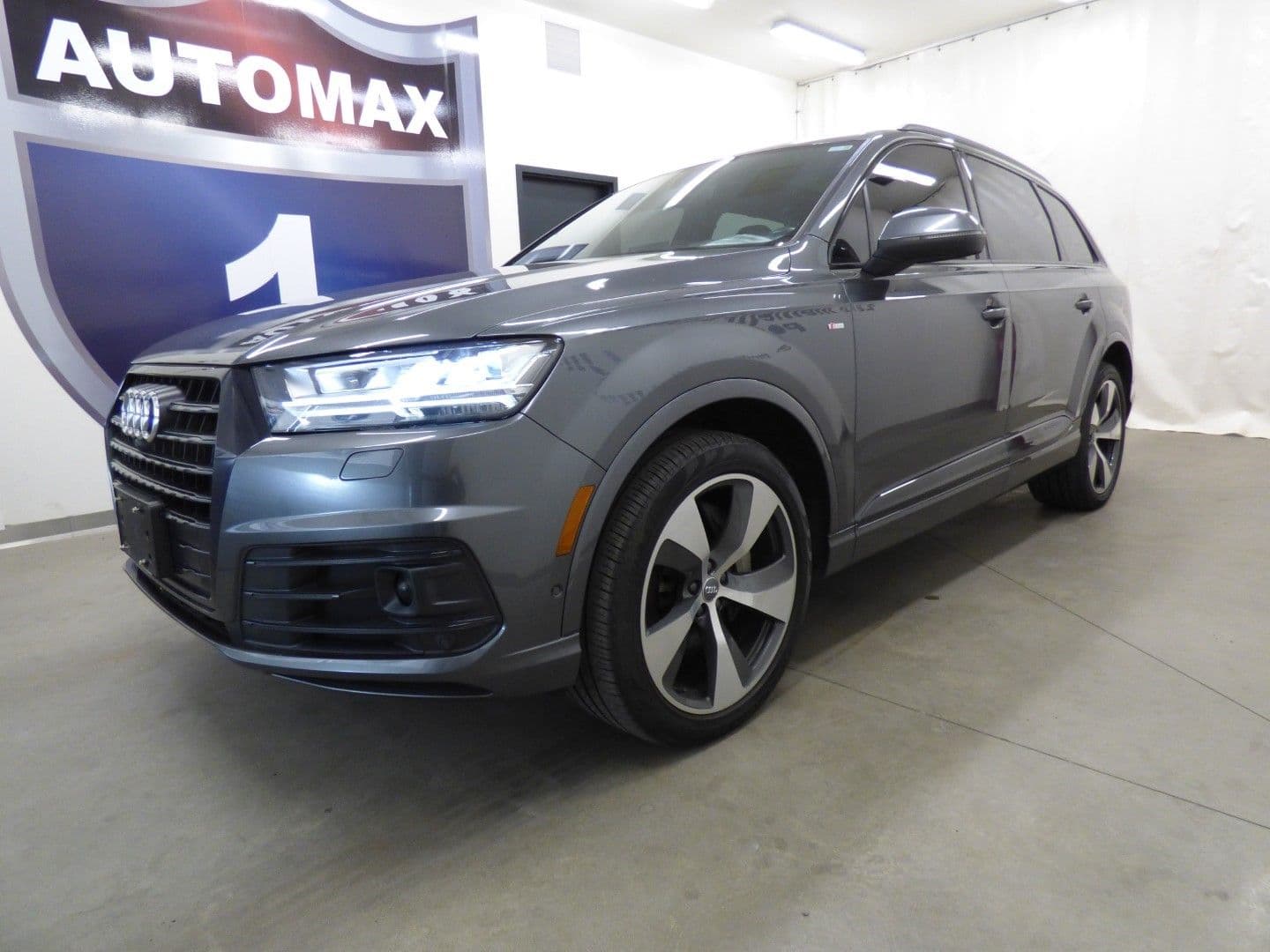 Audi Q7 2019 - Image 1