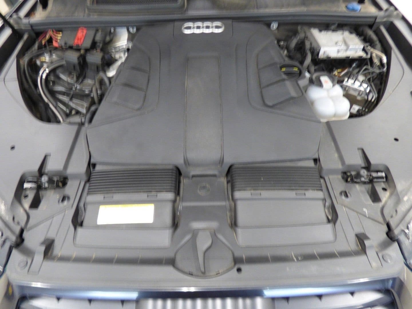 Audi Q7 2019 - Image 37