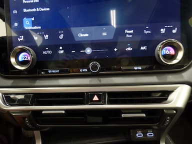 Lexus RX 350 2023 - Thumbnail 12