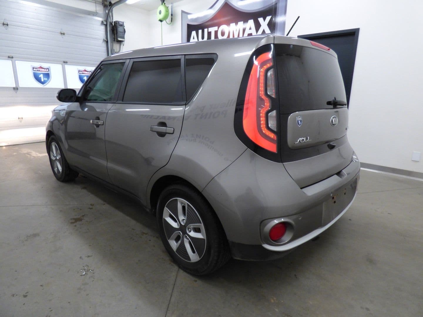 Kia Soul EV 2018 - Image 2