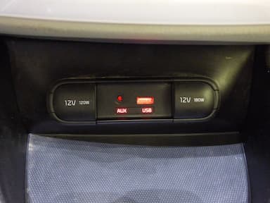 Kia Soul EV 2018 - Thumbnail 15