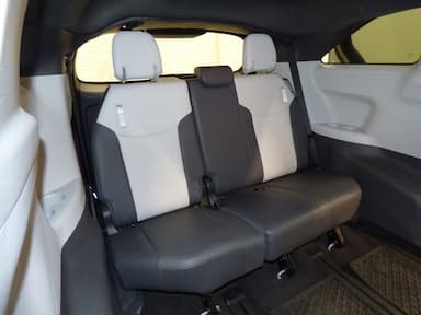 Toyota Sienna 2021 - Thumbnail 33