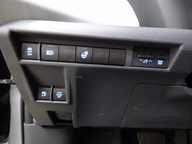 Toyota Sienna 2021 - Thumbnail 28