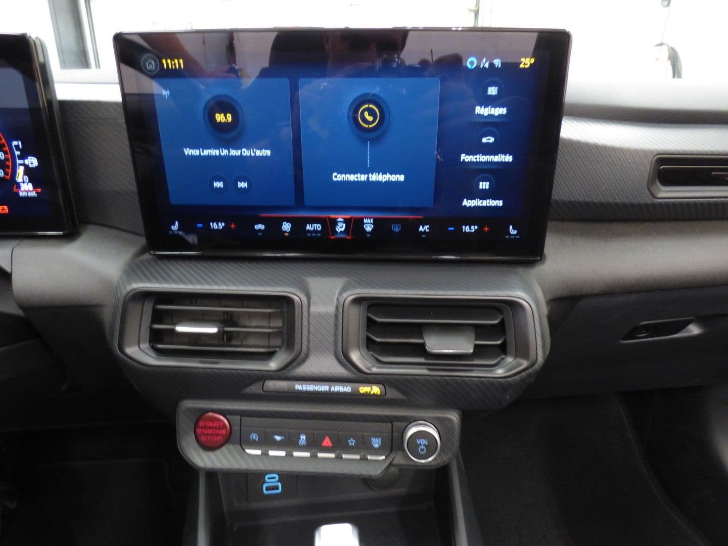 Ford Mustang 2024 - Image 13