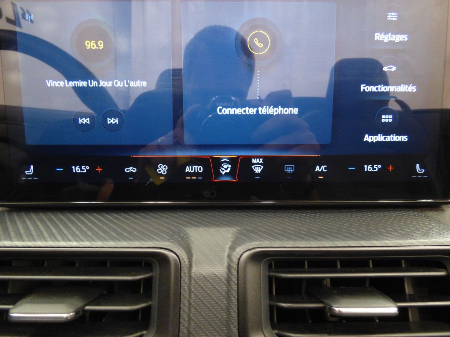 Ford Mustang 2024 - Image 15