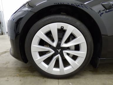 Tesla Model 3 2022 - Thumbnail 26