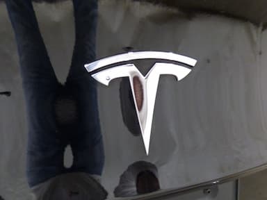 Tesla Model 3 2022 - Thumbnail 27