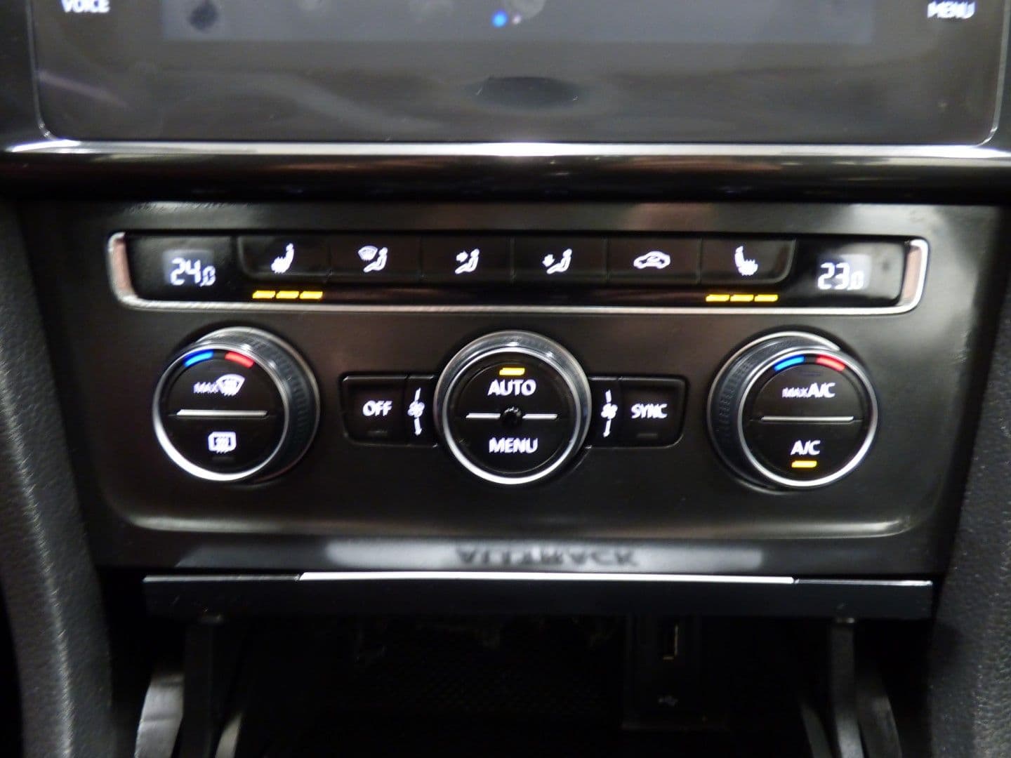 Volkswagen Golf Alltrack 2019 - Image 14