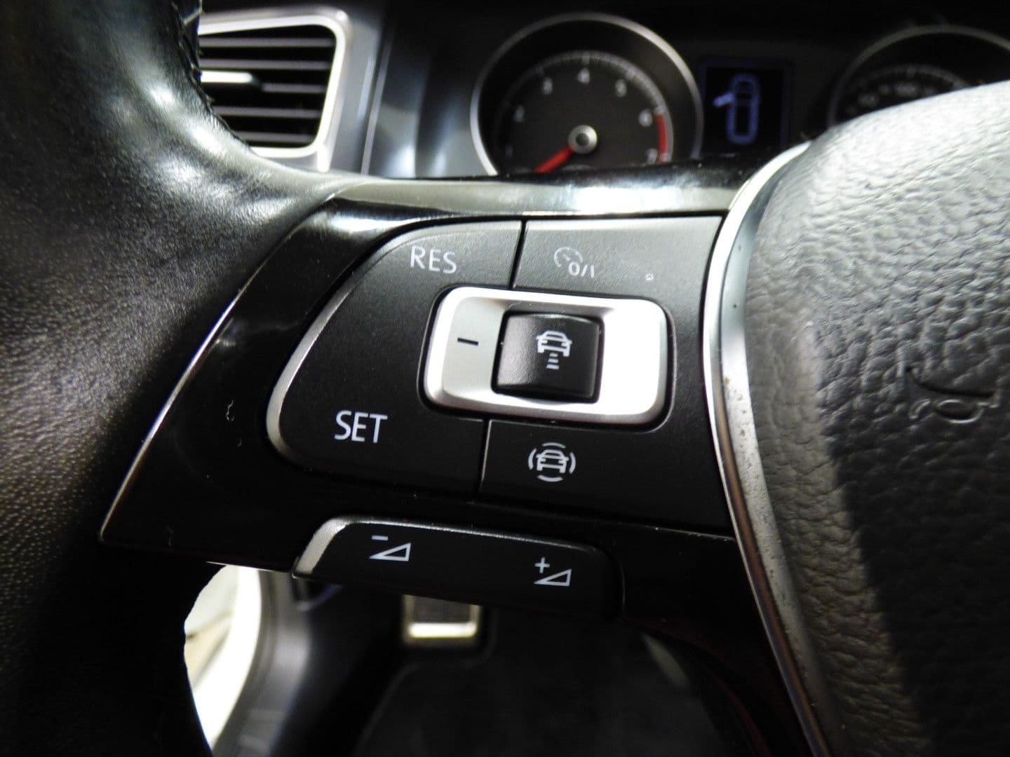 Volkswagen Golf Alltrack 2019 - Image 22