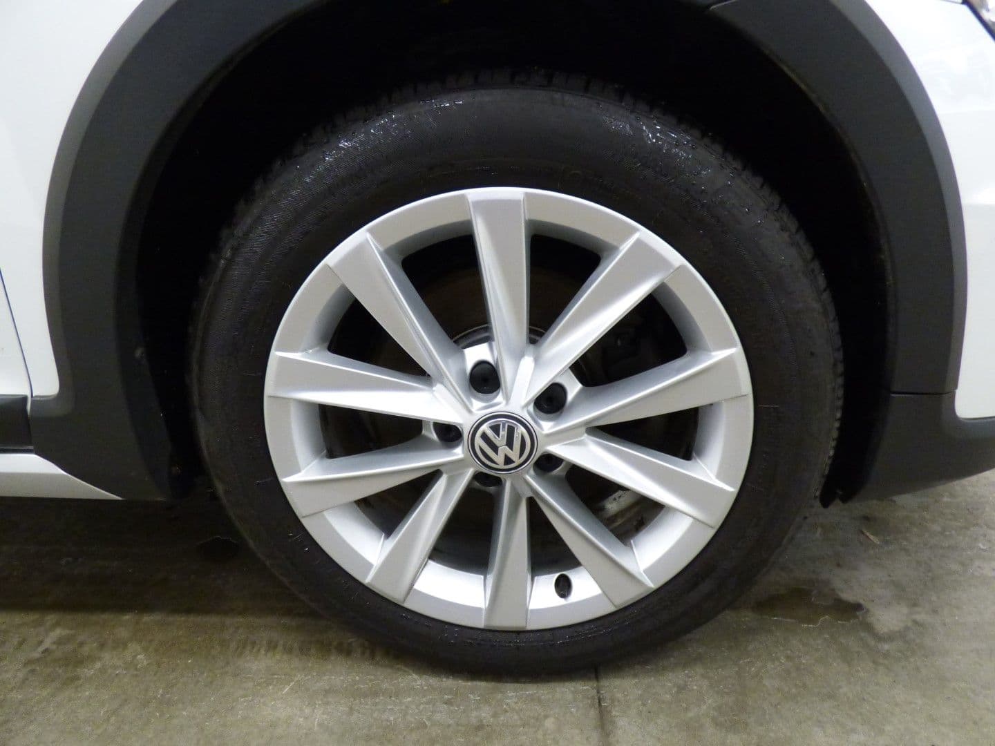 Volkswagen Golf Alltrack 2019 - Image 32