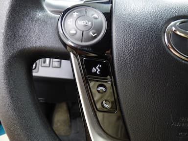 Toyota Prius c 2018 - Thumbnail 20