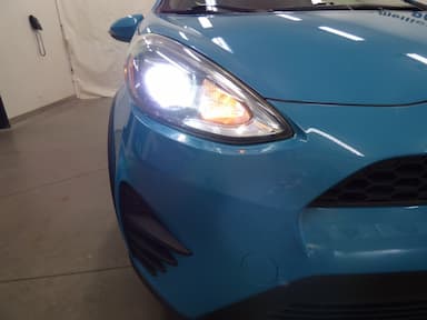 Toyota Prius c 2018 - Thumbnail 30