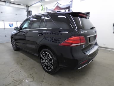 Mercedes-Benz GLE-Class 2016 - Thumbnail 2