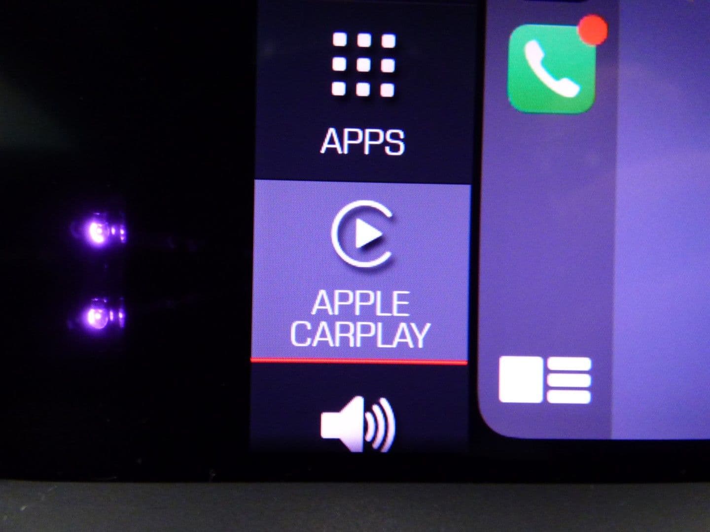 Porsche Macan 2023 - Image 13