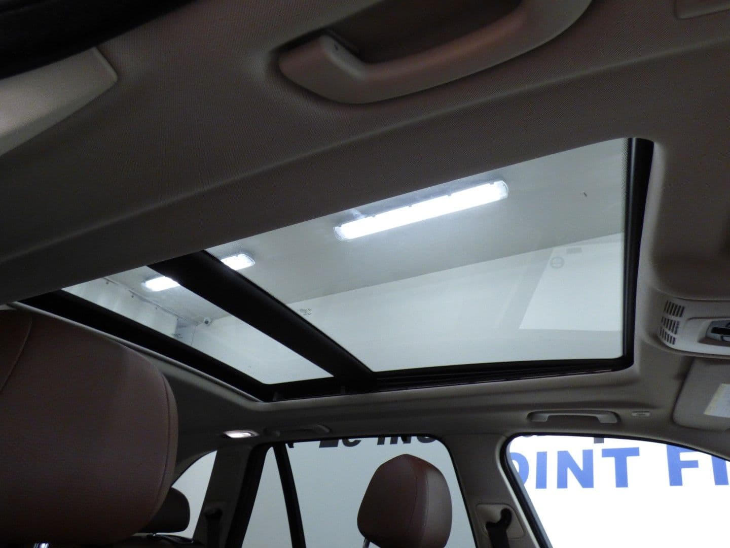 BMW X5 2016 - Image 16