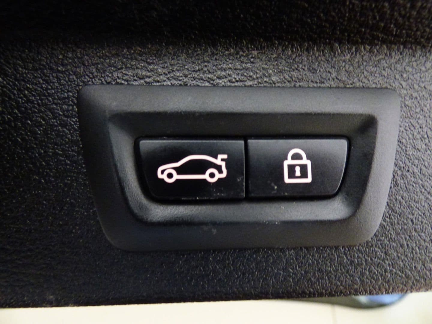 BMW X5 2016 - Image 36