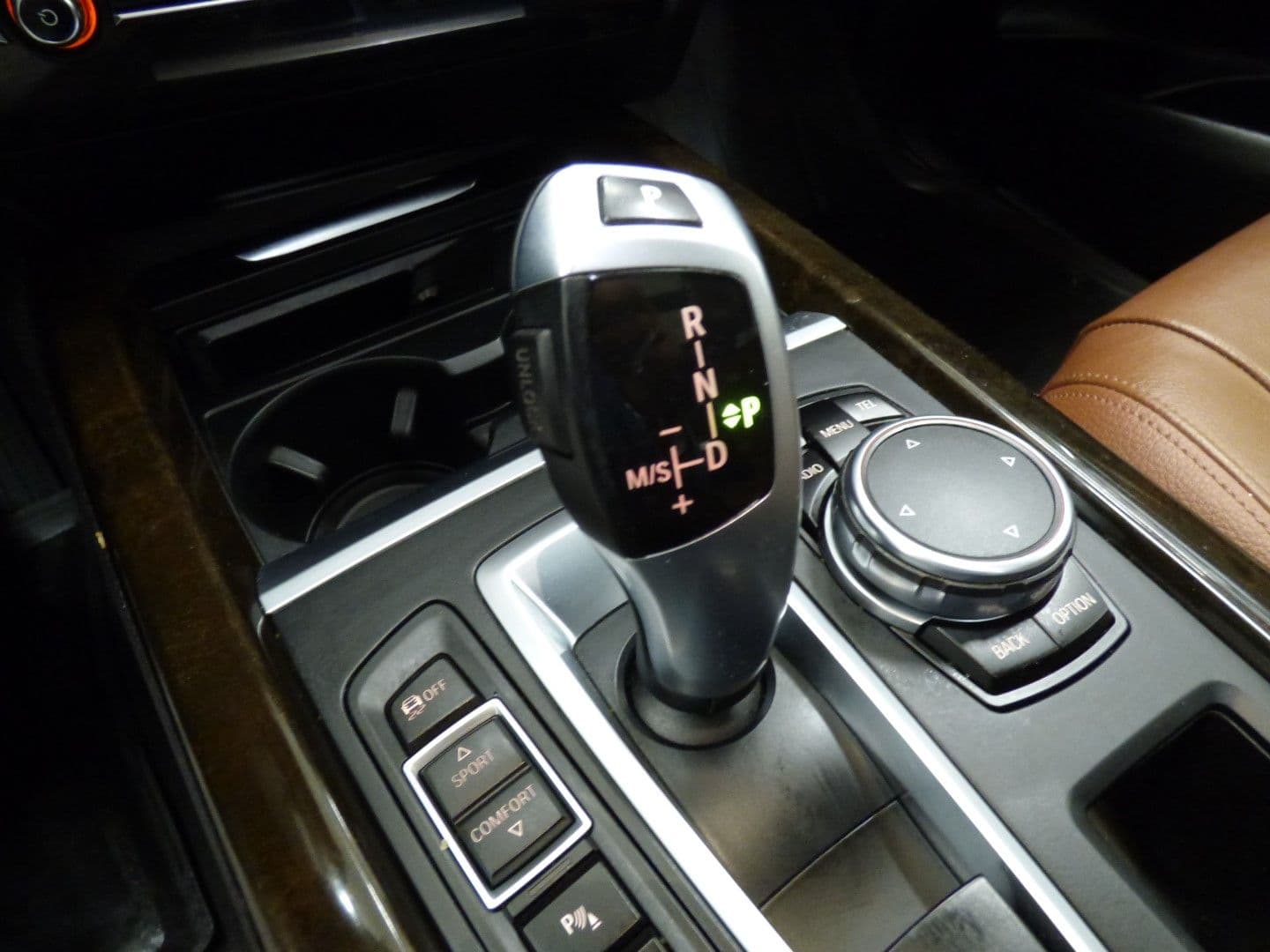 BMW X5 2016 - Image 27