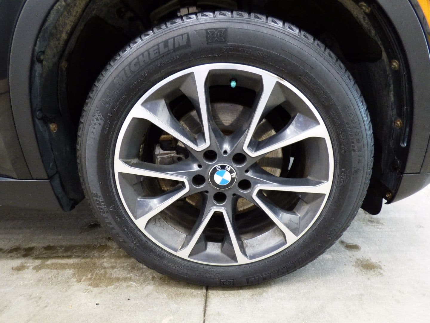 BMW X5 2016 - Image 39