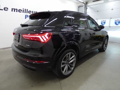 Audi Q3 2022 - Thumbnail 5