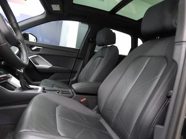 Audi Q3 2022 - Thumbnail 16