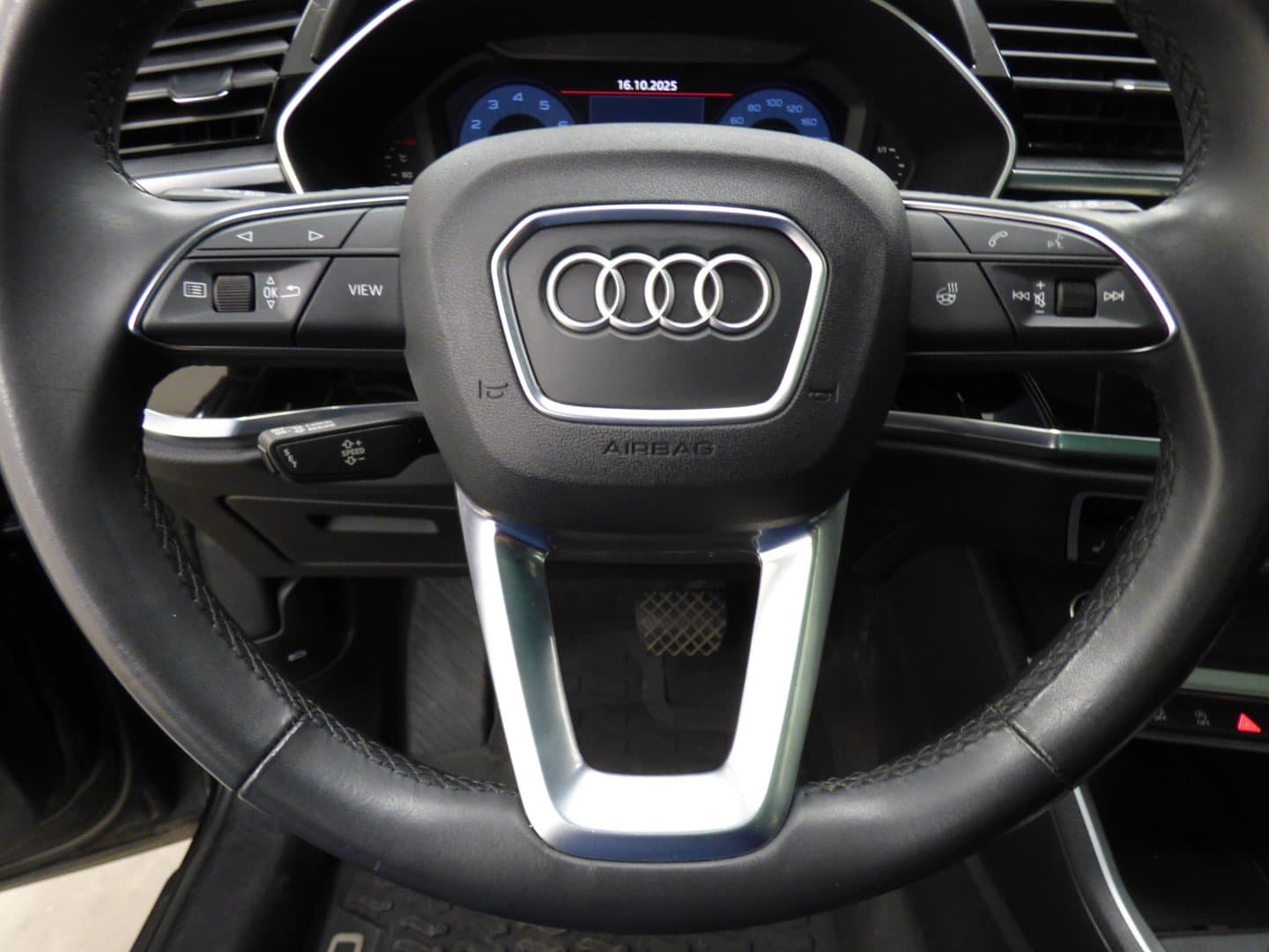 Audi Q3 2022 - Image 19