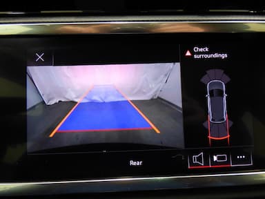 Audi Q3 2022 - Thumbnail 11