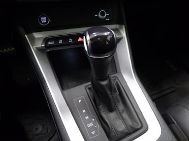 Audi Q3 2022 - Thumbnail 24