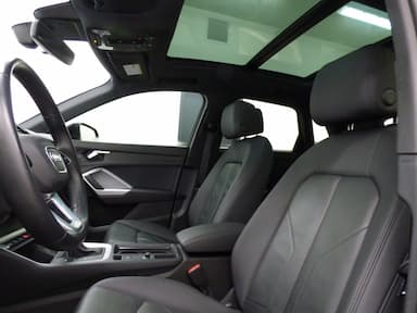 Audi Q3 2022 - Thumbnail 16