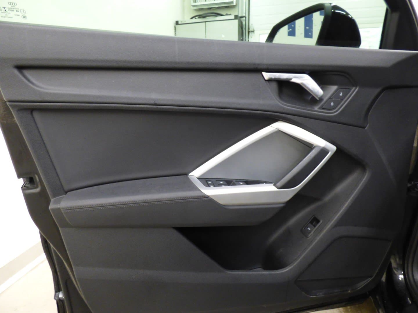 Audi Q3 2022 - Image 26