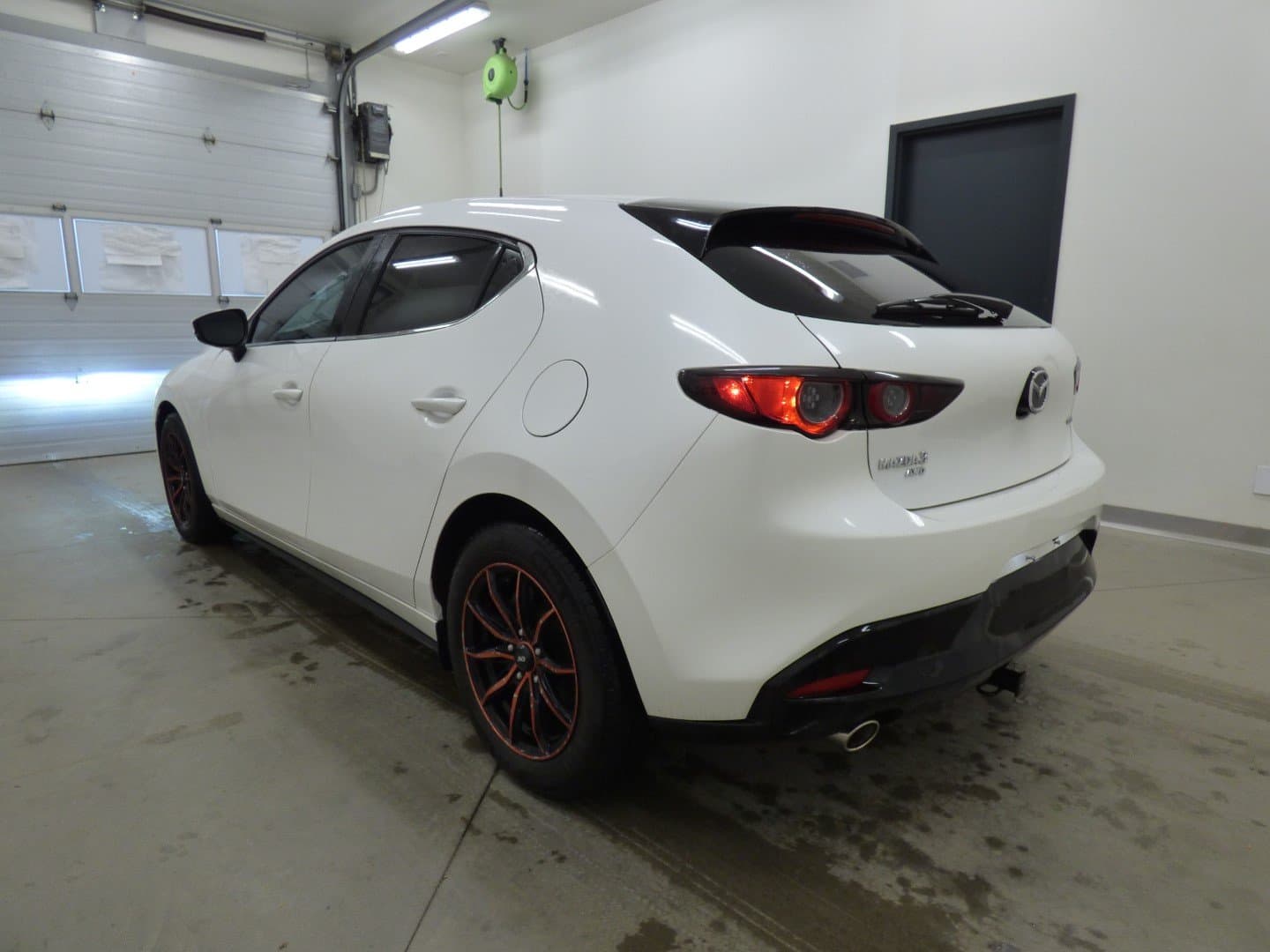 Mazda MAZDA3 2019 - Image 2