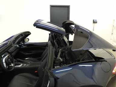 Mazda MX-5 Miata RF 2024 - Thumbnail 33