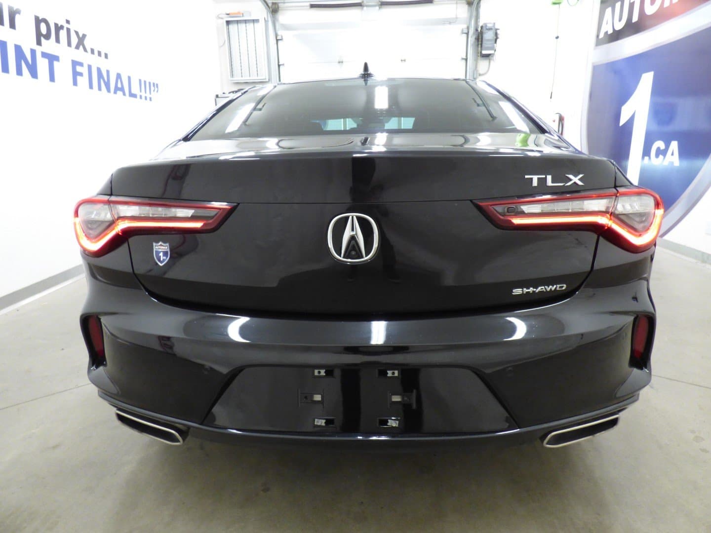 Acura TLX 2023 - Image 3