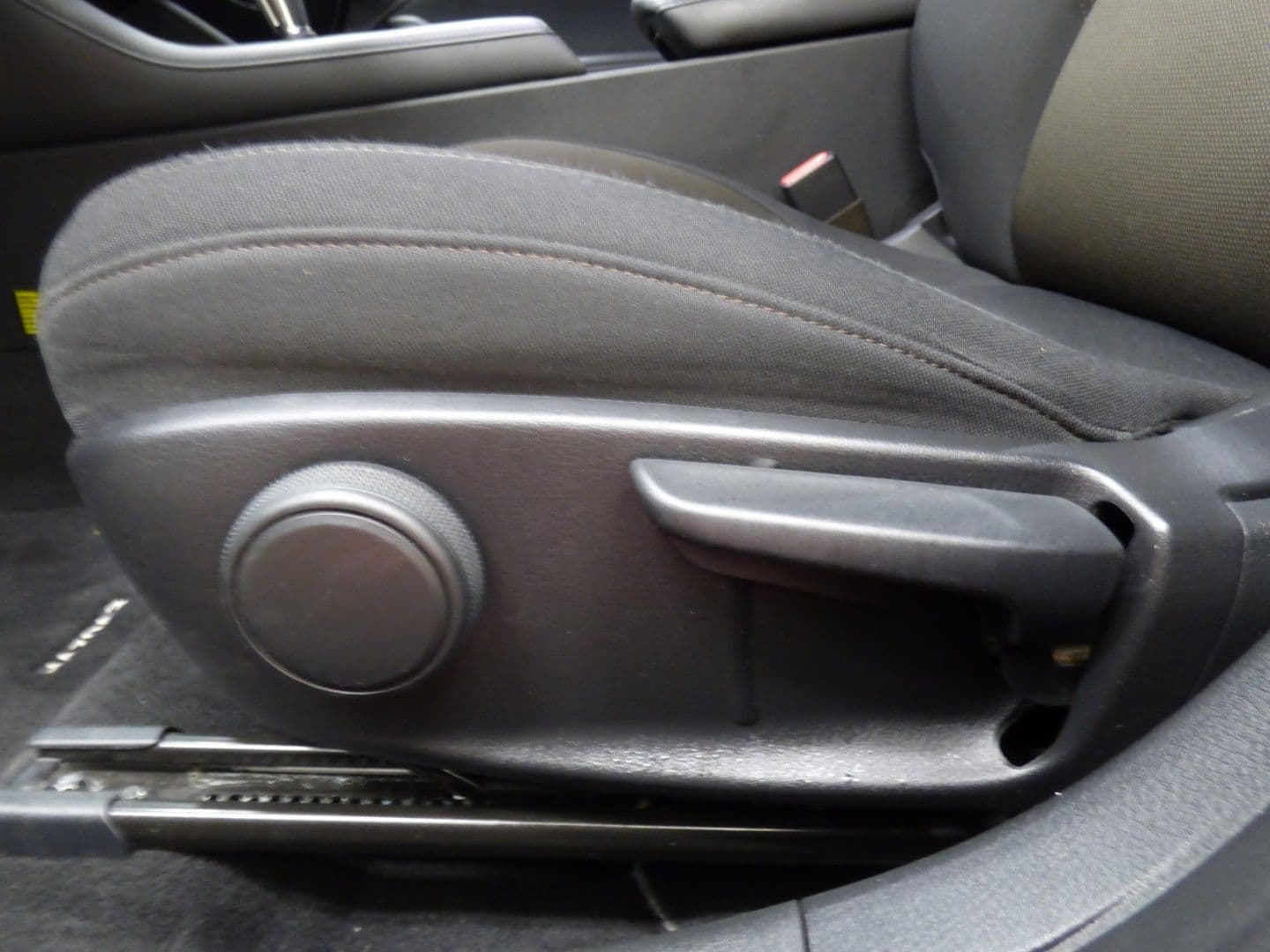 Mazda MAZDA3 2019 - Image 16