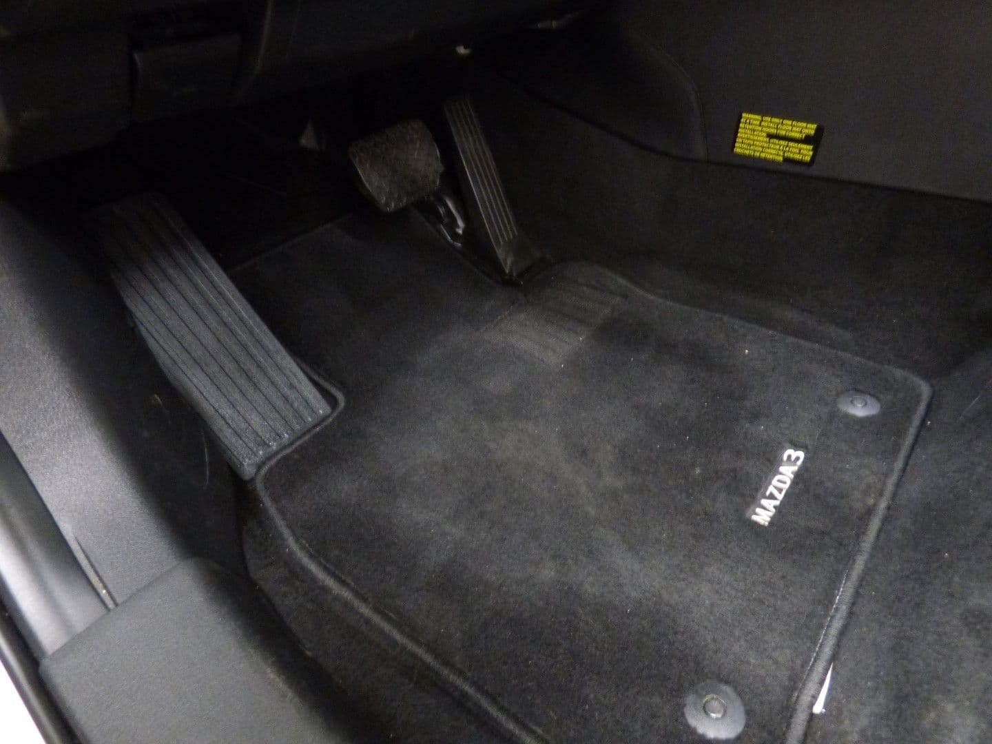 Mazda MAZDA3 2019 - Image 18