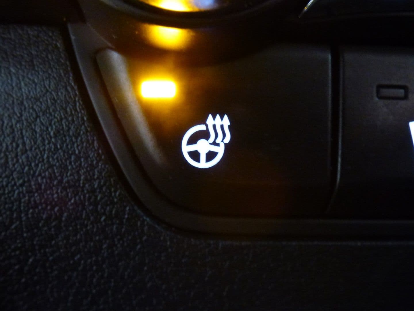 Mazda MAZDA3 2019 - Image 22