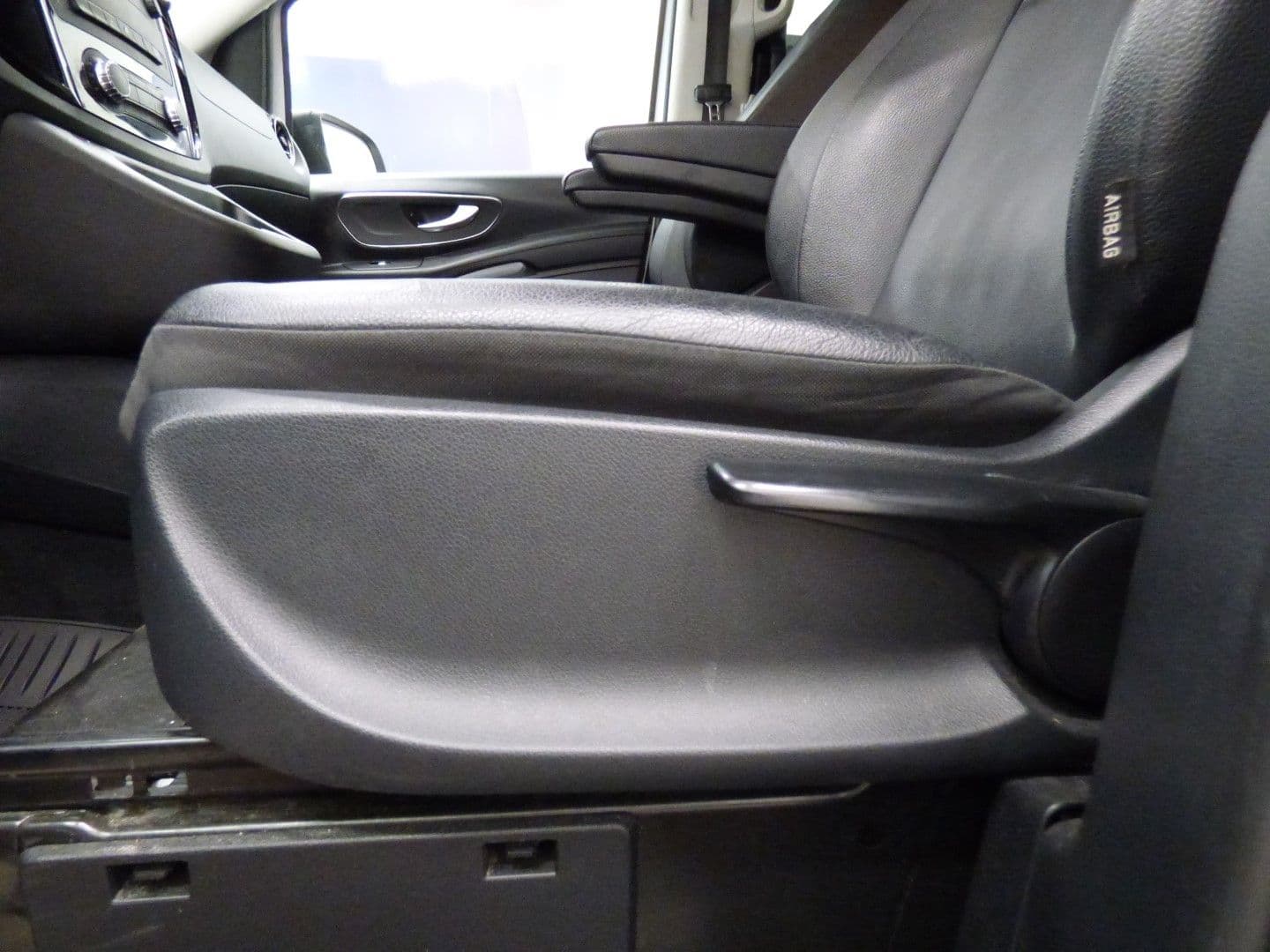 Mercedes-Benz Metris 2022 - Image 17