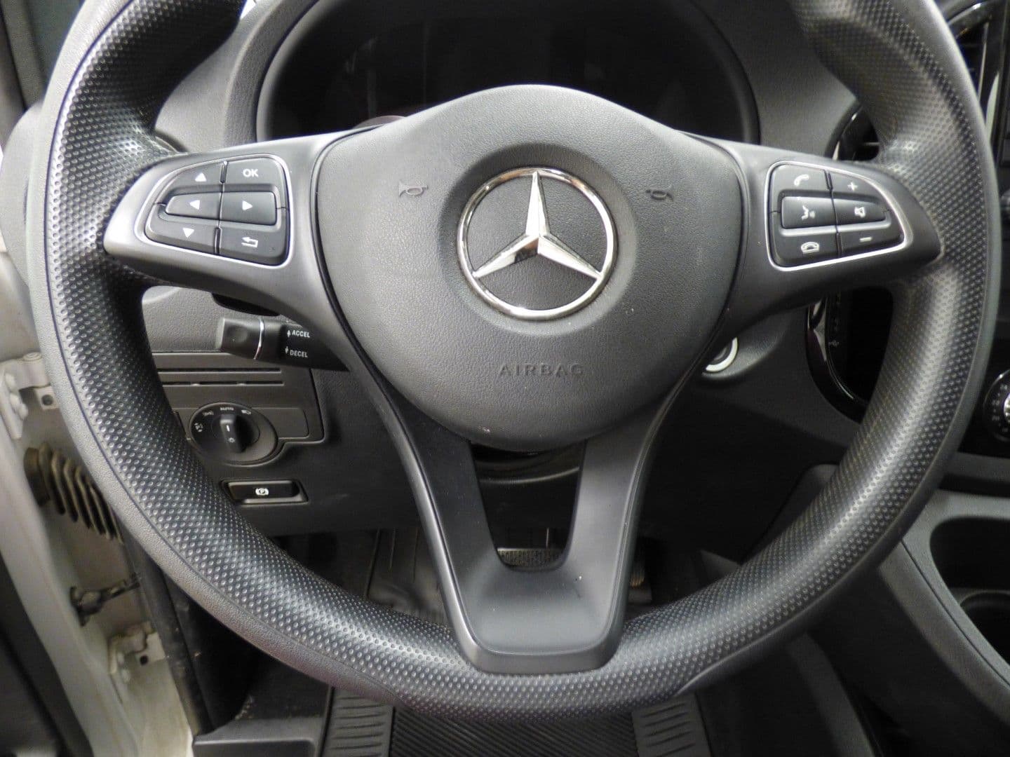 Mercedes-Benz Metris 2022 - Image 20