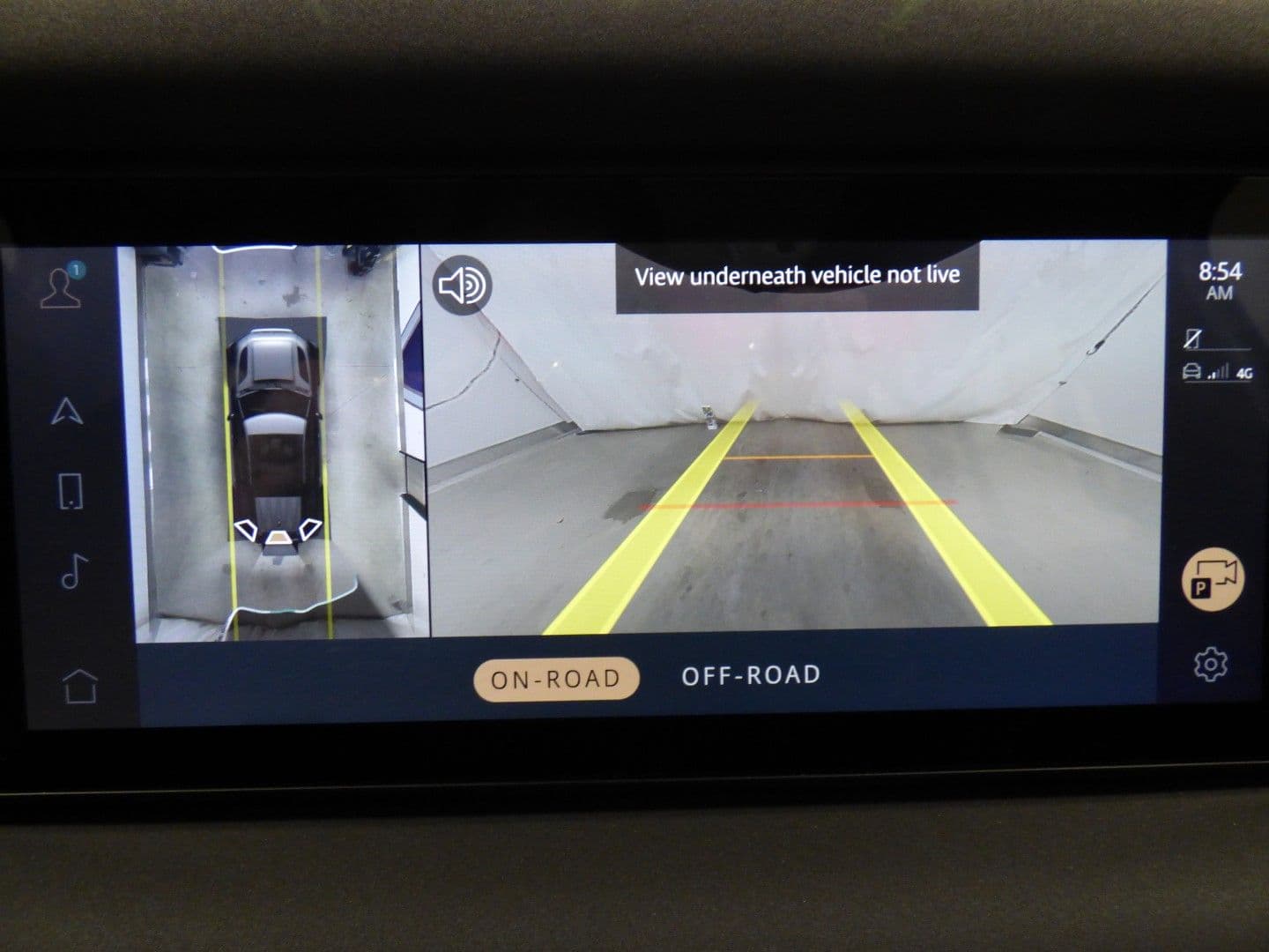 Land Rover Defender 2023 - Image 11