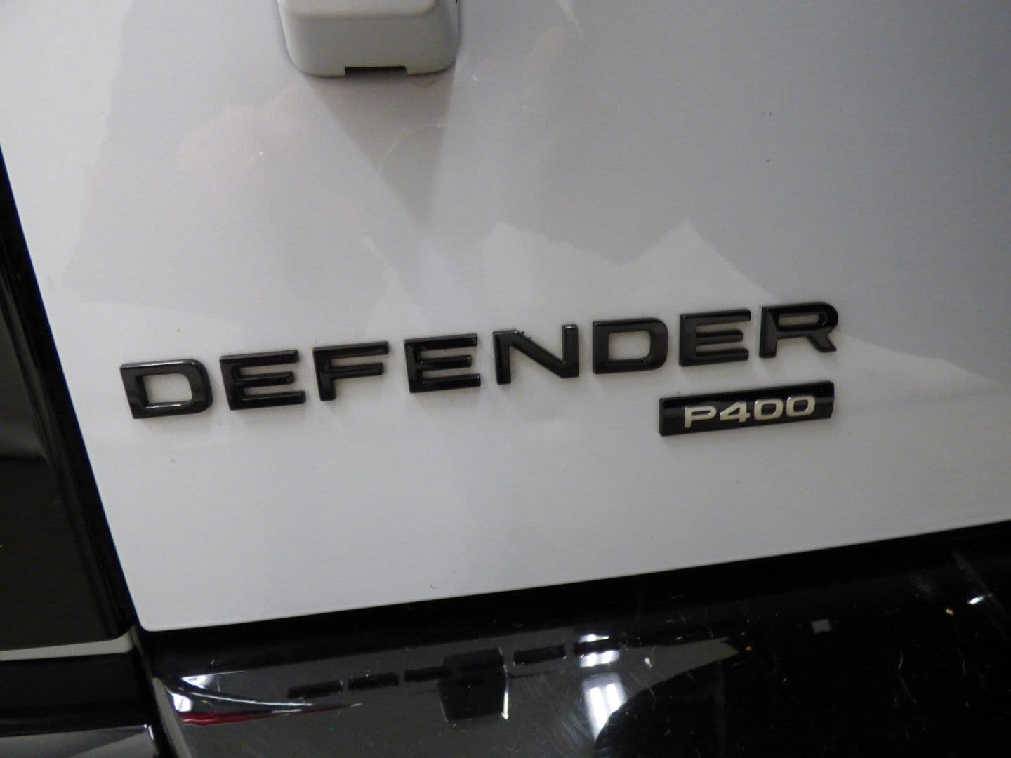 Land Rover Defender 2023 - Image 38