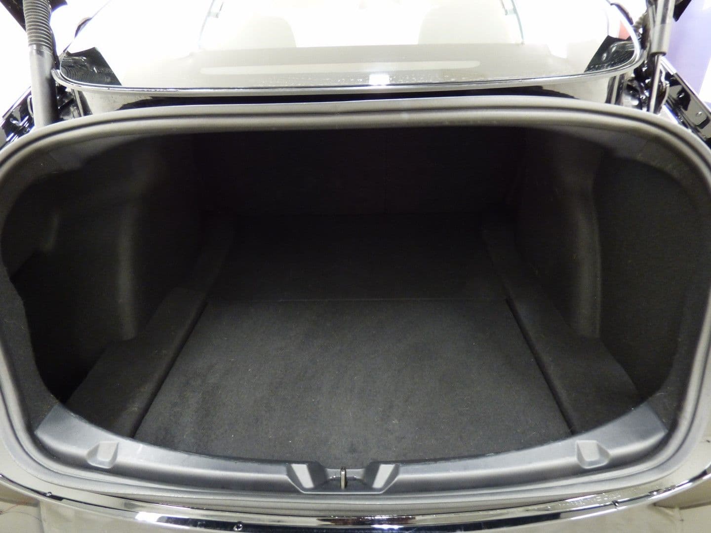 Tesla Model 3 2022 - Image 23