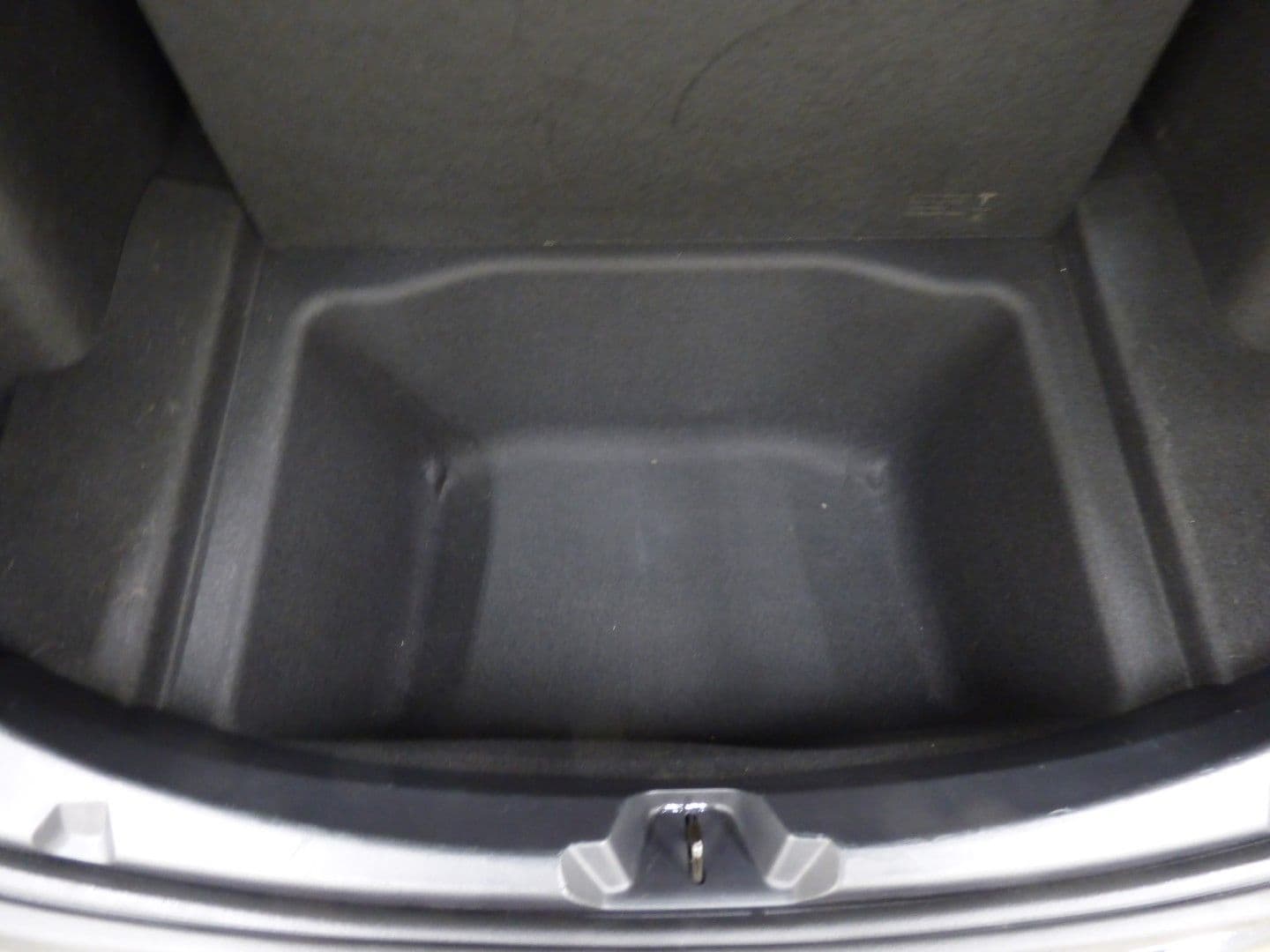 Tesla Model 3 2022 - Image 22